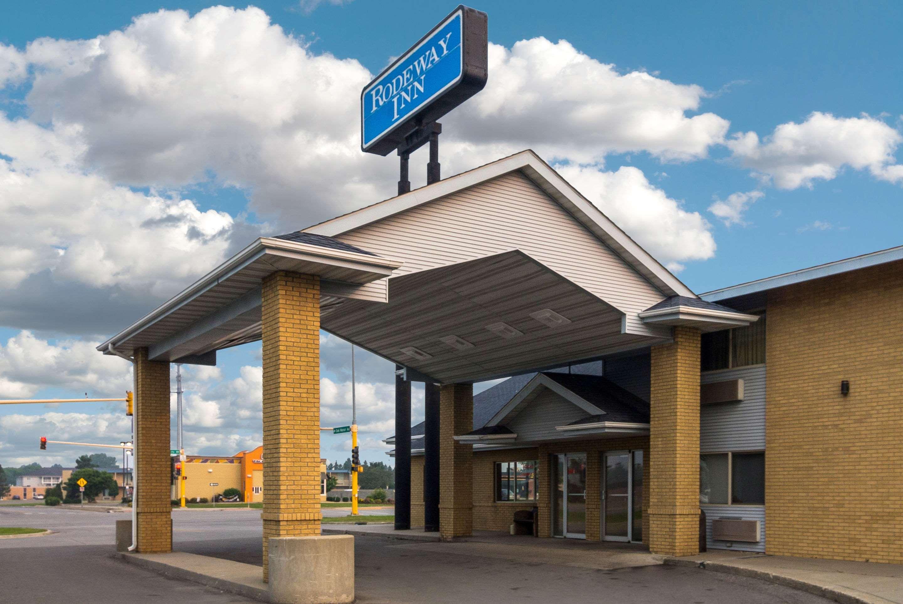 Rodeway Inn Fargo Esterno foto
